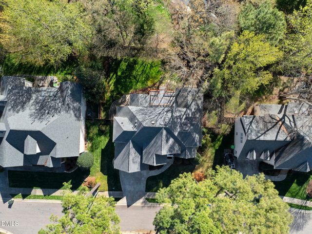 10616 Thornbury Crest Court, Raleigh, NC 27614