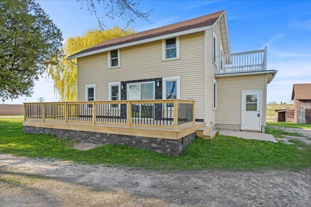 9027 Frontage ROAD, Oostburg, WI 53070