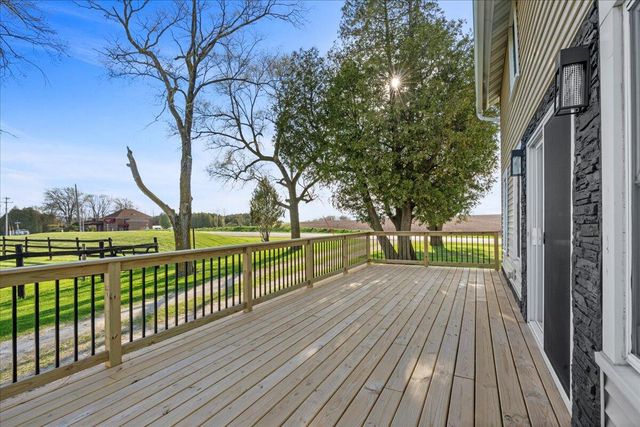 9027 Frontage ROAD, Oostburg, WI 53070