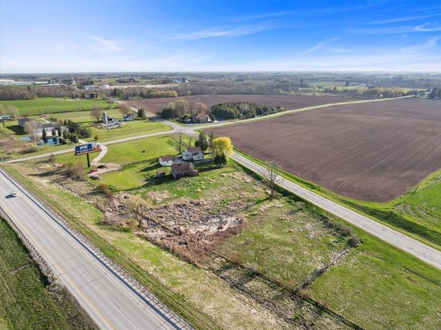 9027 Frontage ROAD, Oostburg, WI 53070