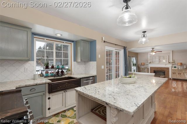 1234 Harvard Drive, Rochester Hills, MI 48307