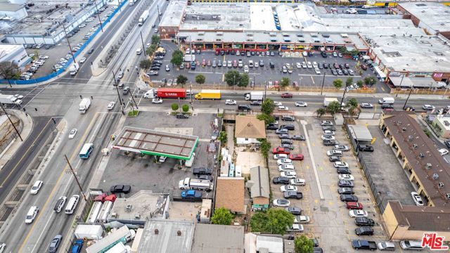 1863 E Vernon Avenue, Los Angeles, CA 90058