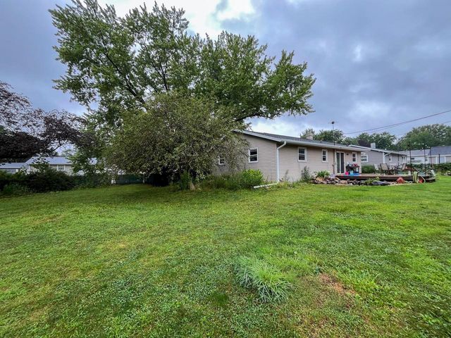 36 Edward AVENUE, Edgerton, WI 53534