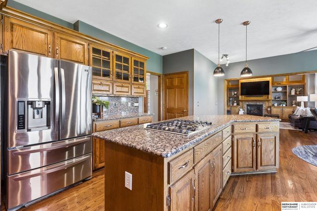 9701 S 176th Street, Omaha, NE 68136