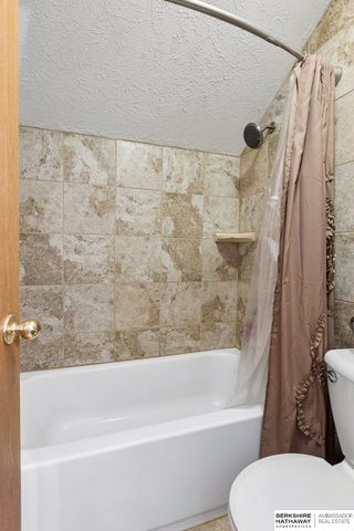 9701 S 176th Street, Omaha, NE 68136