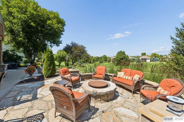 9701 S 176th Street, Omaha, NE 68136