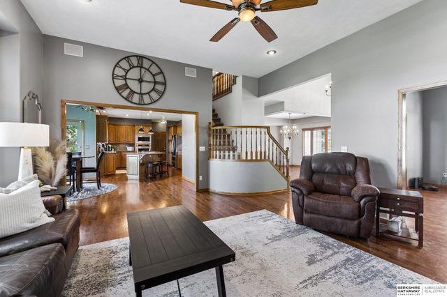 9701 S 176th Street, Omaha, NE 68136
