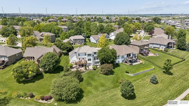 9701 S 176th Street, Omaha, NE 68136