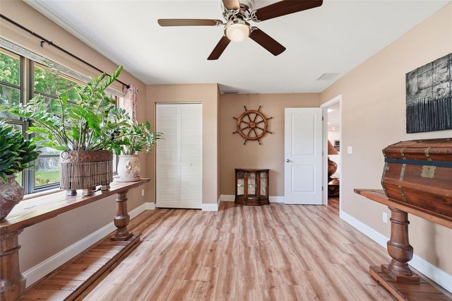 7101 FAIRWAY BEND CIRCLE, Sarasota, FL 34243