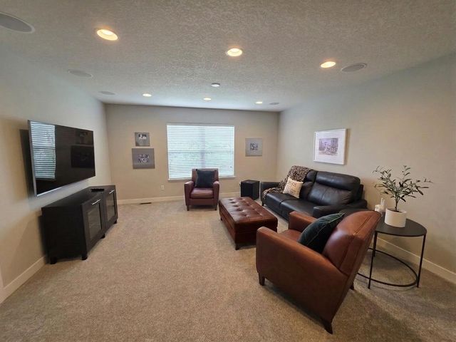 1305 Interlachen Drive, Eagan, MN 55123