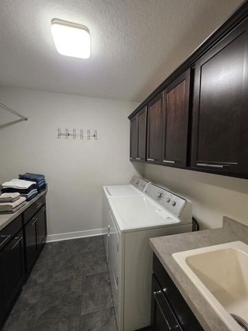 1305 Interlachen Drive, Eagan, MN 55123