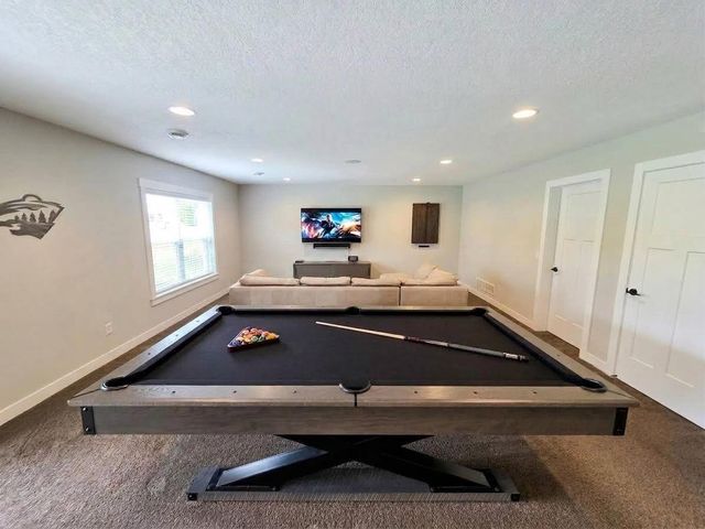 1305 Interlachen Drive, Eagan, MN 55123