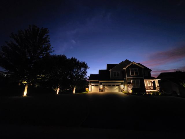 1305 Interlachen Drive, Eagan, MN 55123