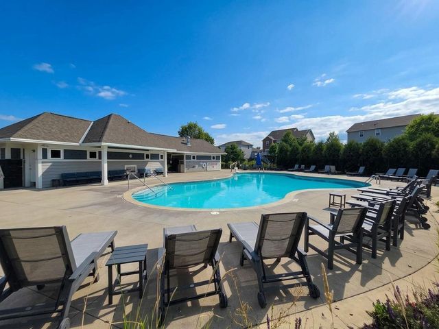 1305 Interlachen Drive, Eagan, MN 55123