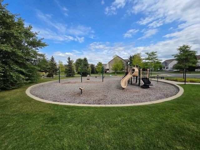 1305 Interlachen Drive, Eagan, MN 55123