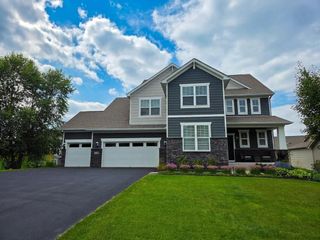 1305 Interlachen Drive, Eagan, MN 55123