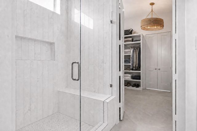 830 E 27th Street Street, Houston, TX 77009