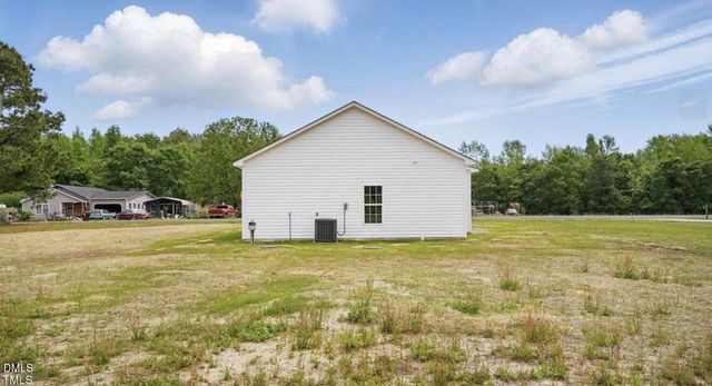 1178 W Blackman Road, Dunn, NC 28334