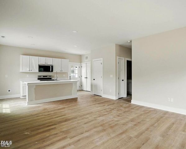 1178 W Blackman Road, Dunn, NC 28334