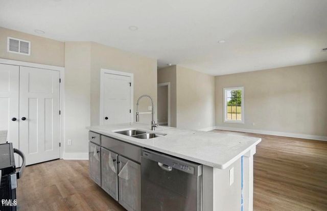 1178 W Blackman Road, Dunn, NC 28334