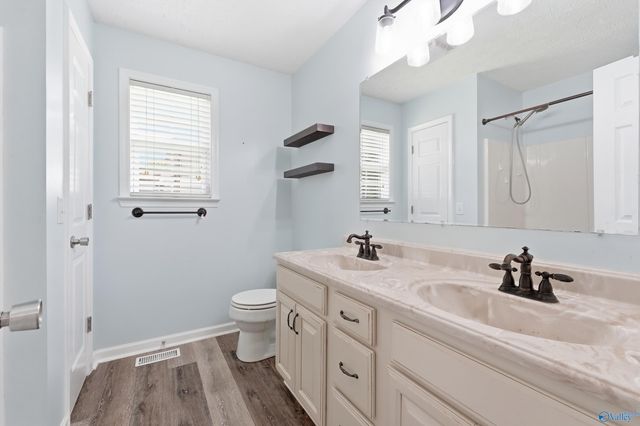 227 11th Place, Arab, AL 35016