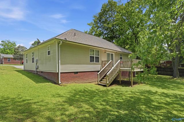 227 11th Place, Arab, AL 35016