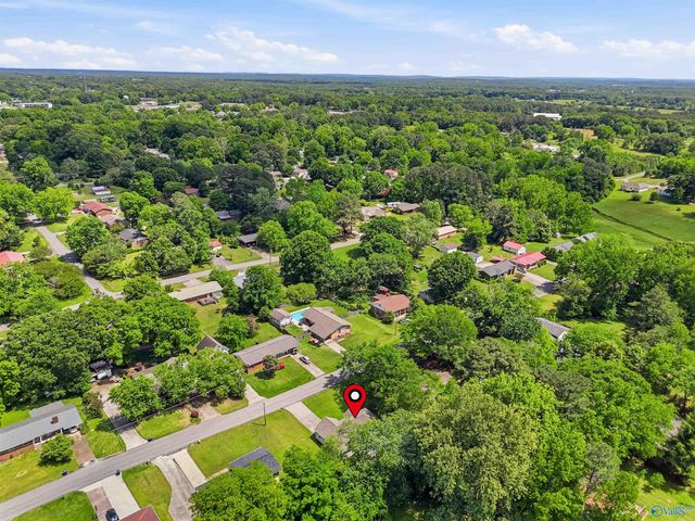 227 11th Place, Arab, AL 35016