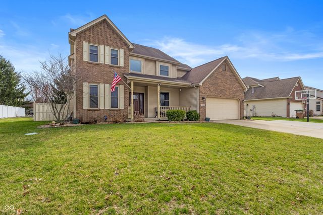 2033 Cheyenne Trail, Columbus, IN 47203