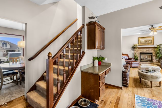 2033 Cheyenne Trail, Columbus, IN 47203