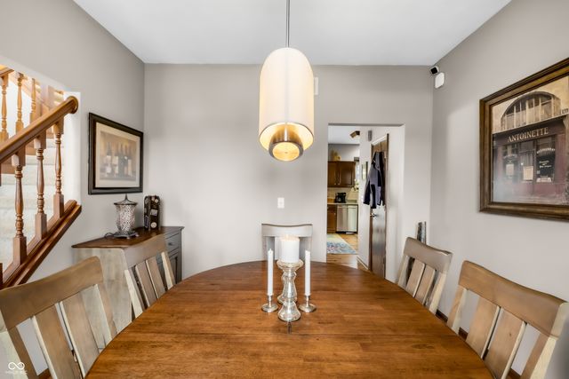 2033 Cheyenne Trail, Columbus, IN 47203