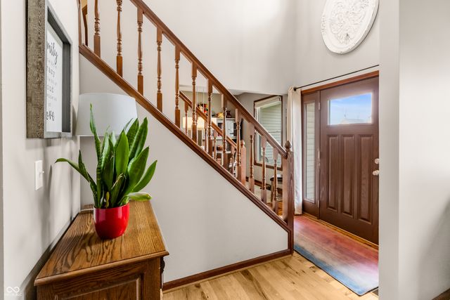 2033 Cheyenne Trail, Columbus, IN 47203