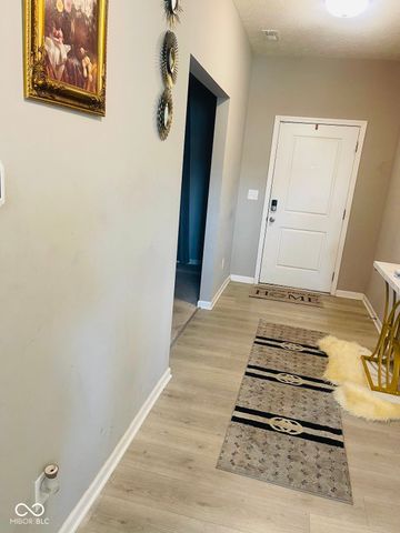 1796 Doncaster Drive, Avon, IN 46123