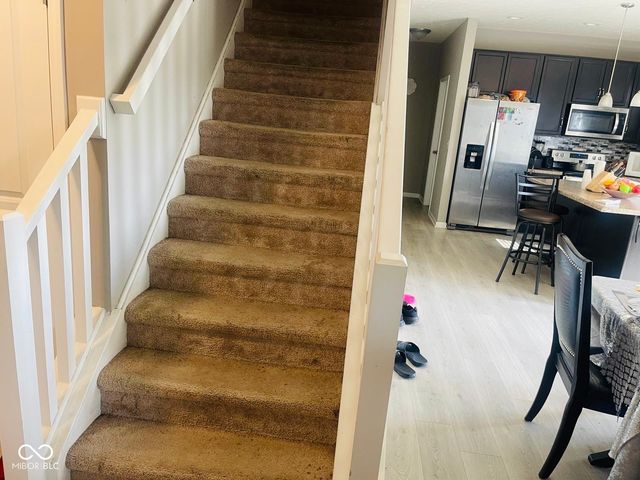 1796 Doncaster Drive, Avon, IN 46123