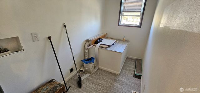 69 Adrian Avenue NW, Soap Lake, WA 98851