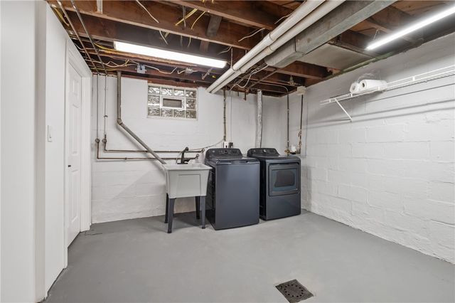 107 Marlboro Rd, O'hara, PA 15238