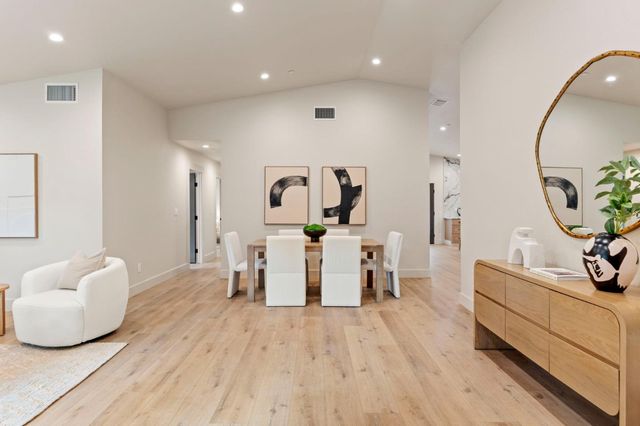 1271 Fernside Street, Redwood City, CA 94061