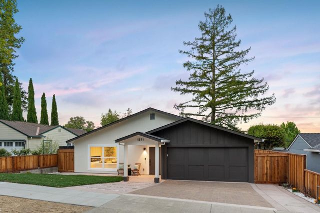 1271 Fernside Street, Redwood City, CA 94061