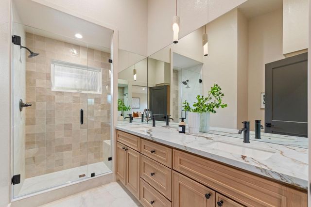 1271 Fernside Street, Redwood City, CA 94061