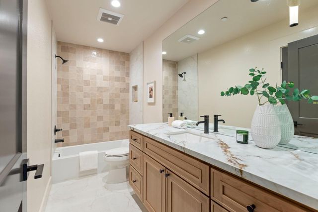 1271 Fernside Street, Redwood City, CA 94061