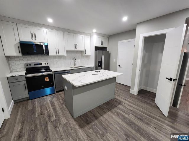 93 Hughes Street 1, Maplewood, NJ 07040