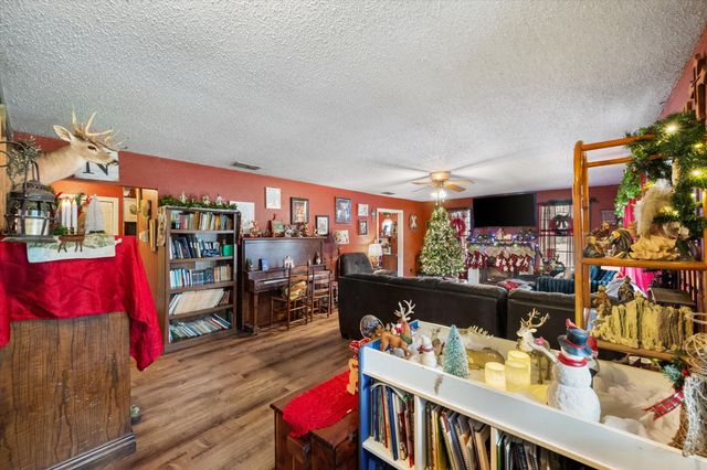 856 County Road 3048d, Corsicana, TX 75109