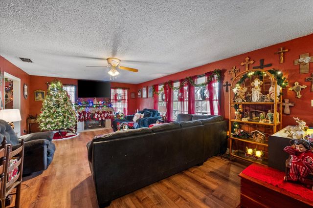 856 County Road 3048d, Corsicana, TX 75109