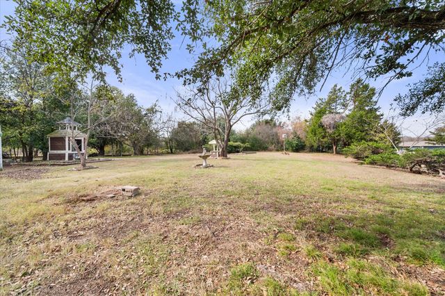 856 County Road 3048d, Corsicana, TX 75109