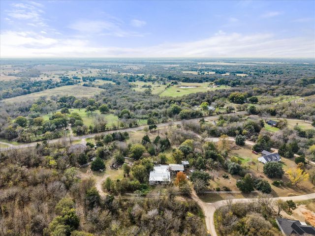 856 County Road 3048d, Corsicana, TX 75109