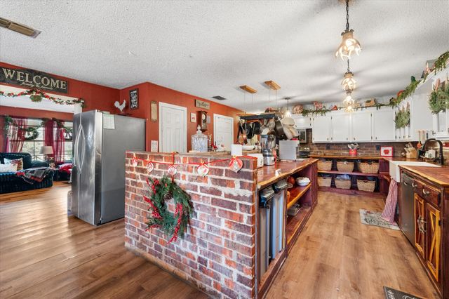 856 County Road 3048d, Corsicana, TX 75109