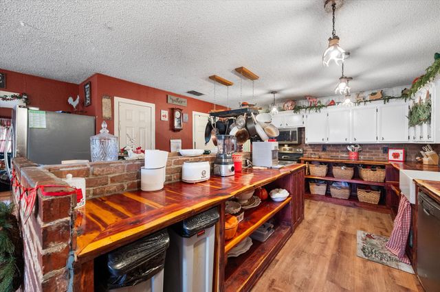 856 County Road 3048d, Corsicana, TX 75109