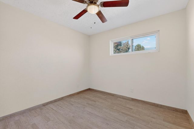 3926 Barcelona Road SW, Albuquerque, NM 87121