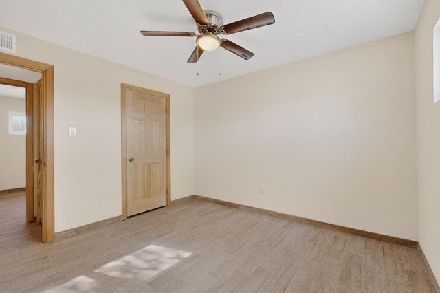 3926 Barcelona Road SW, Albuquerque, NM 87121