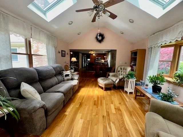 112 Smith St, Attleboro, MA 02703