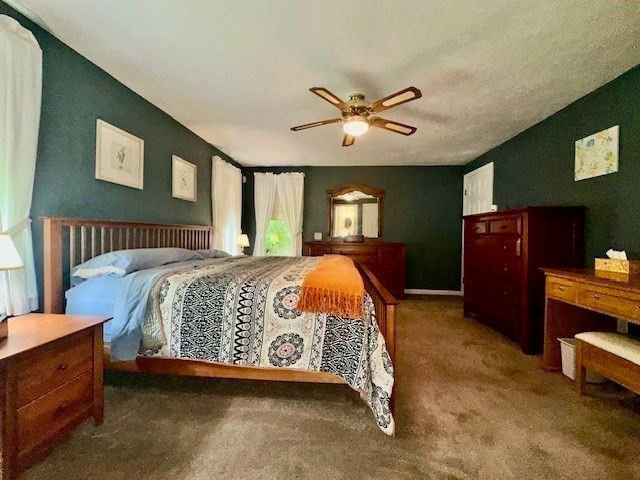112 Smith St, Attleboro, MA 02703